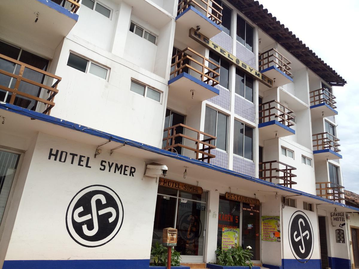 Hotel Symer 奇格纳瓦潘 外观 照片